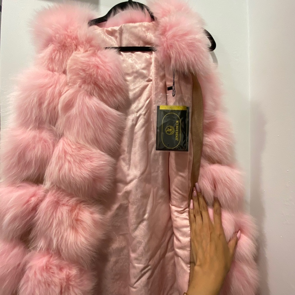 Real Fur Vest - Picture 2 of 8